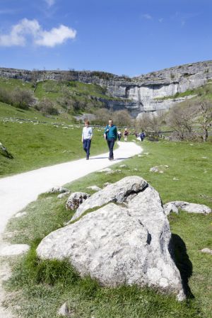 malham 18 sm.jpg